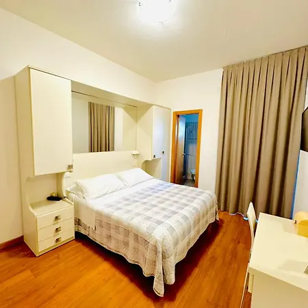 Hotel Butterfly Wellness & Spa Rimini Exterior photo