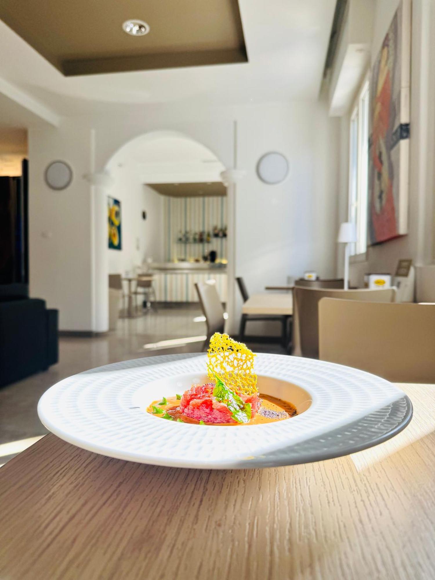 Hotel Butterfly Wellness &